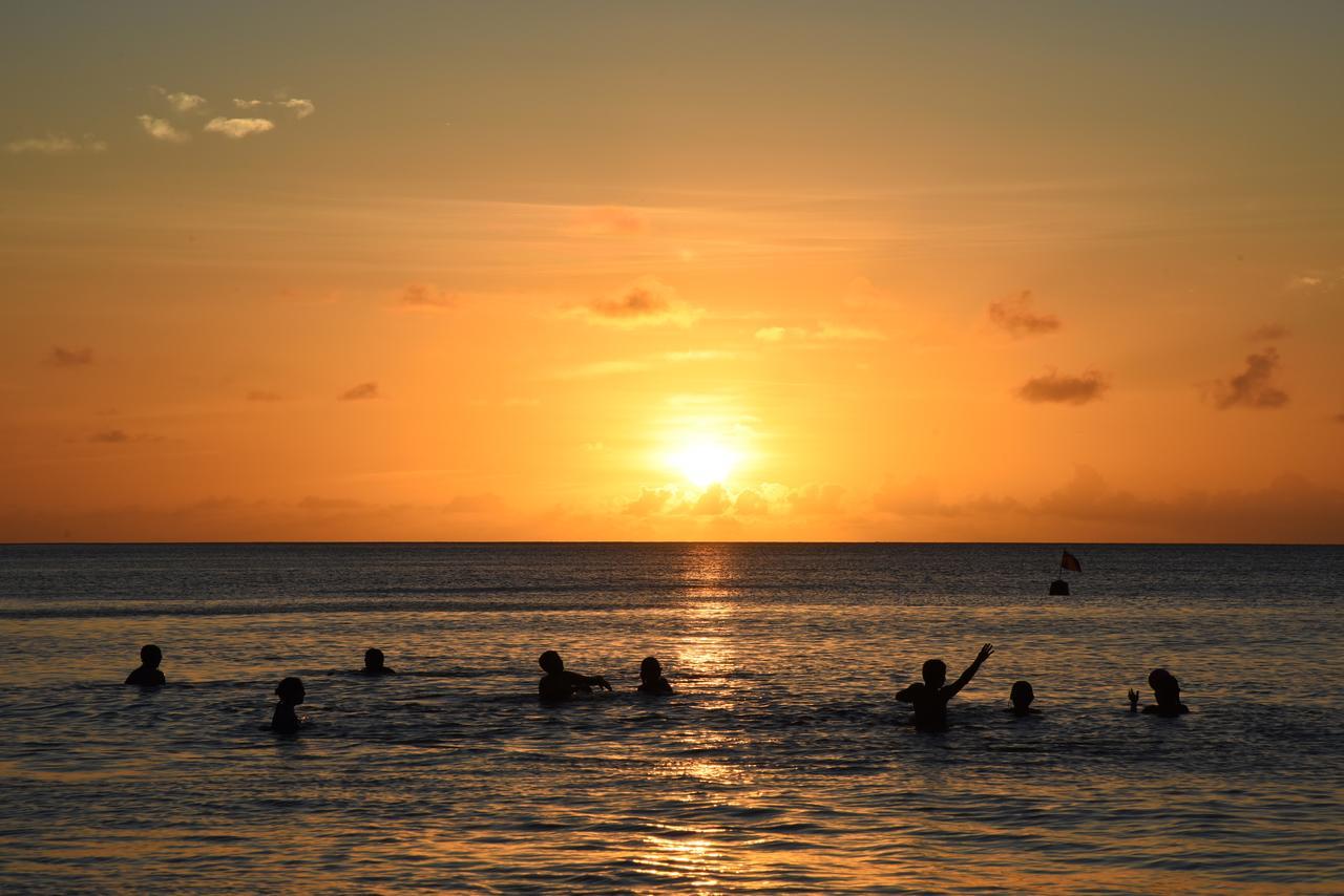 Jessies Guest House Seychelles Beau Vallon  Exteriör bild